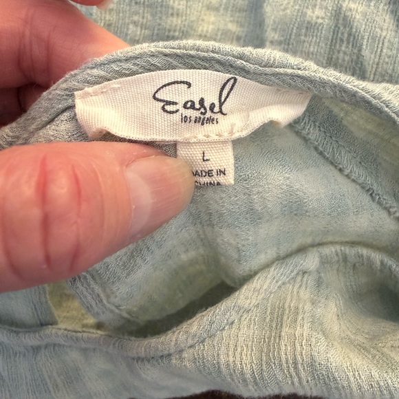 Easel Soft Green Top - Picture 3 of 3